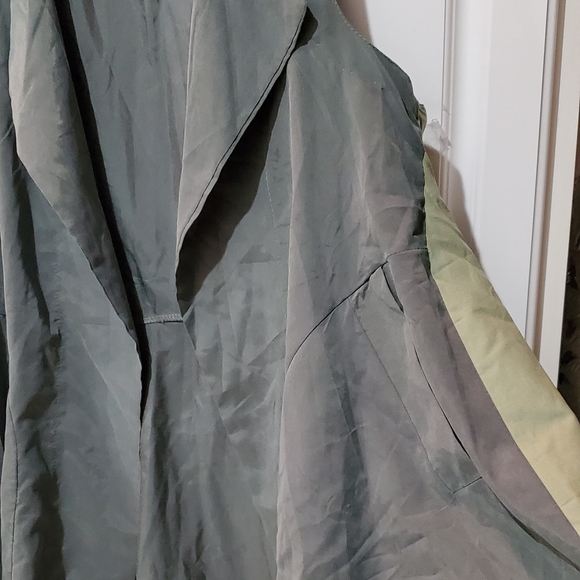 Shrug - Picture 7 of 8